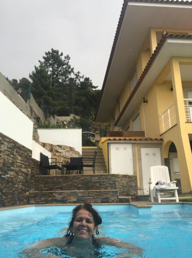 فيلا Moradia Com Piscina T4 إسبونسيندي المظهر الخارجي الصورة
