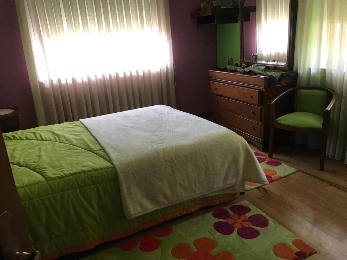 فيلا Moradia Com Piscina T4 إسبونسيندي المظهر الخارجي الصورة